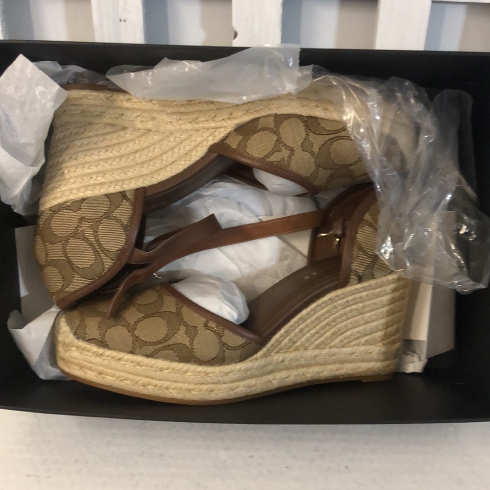 Coach RAINE SIG ESPADRILLE Khaki / Saddle       Size :9.5 B  NWT